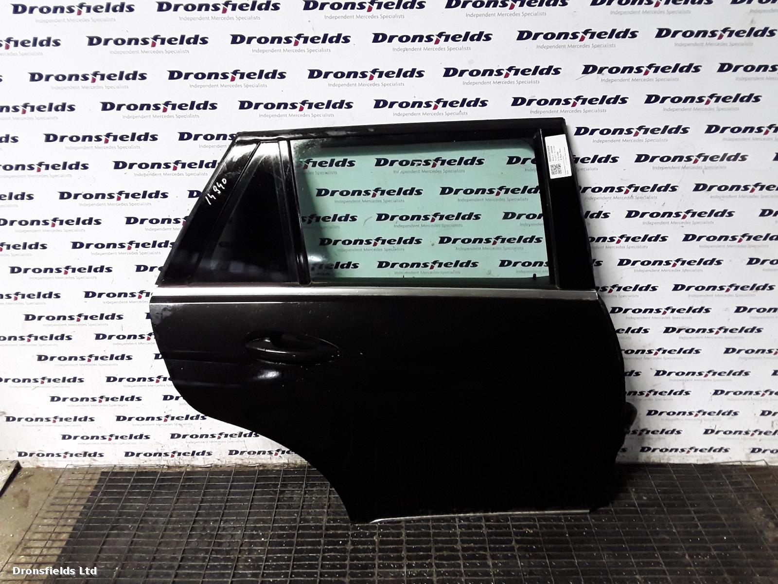 View Auto part R Rear Door Mercedes E Class 2013