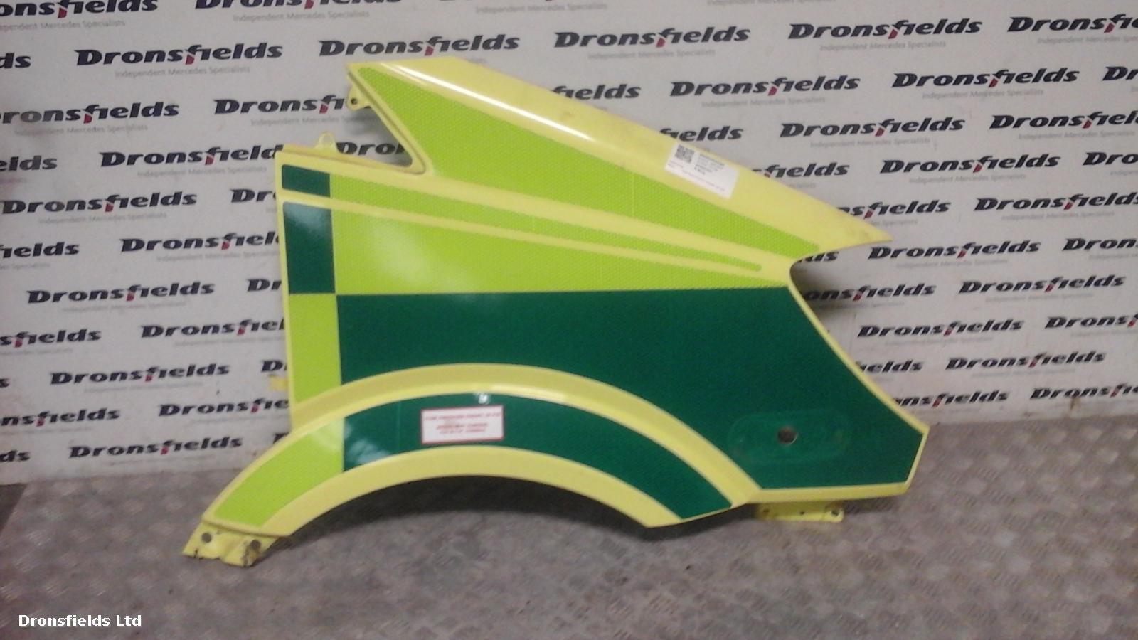 View Auto part R Wing Mercedes Sprinter 2009