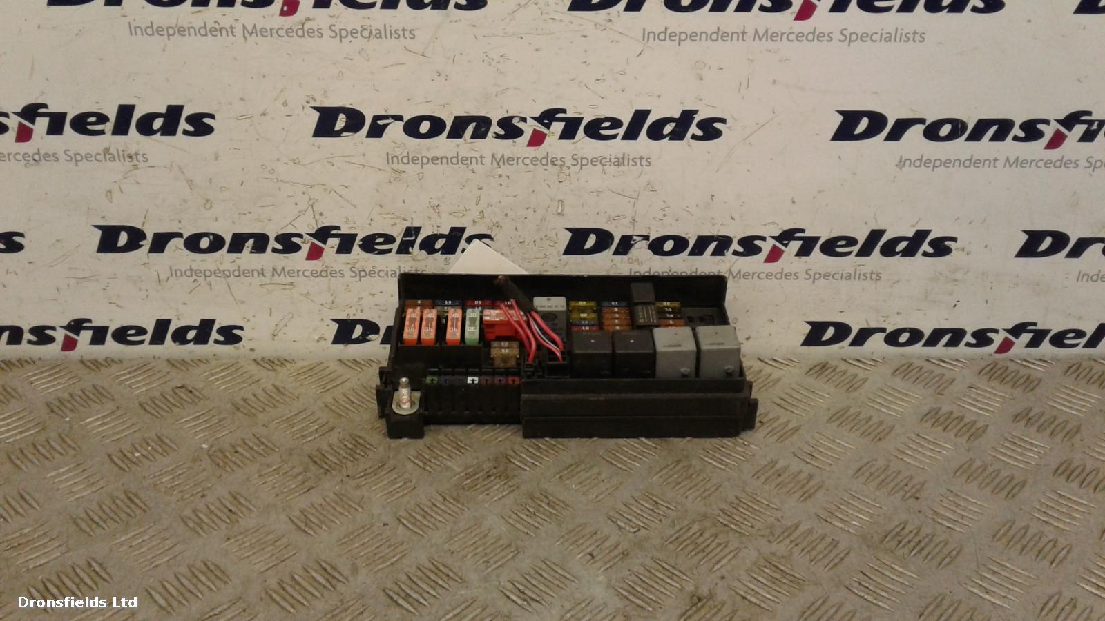 View Auto part Fuse Box Mercedes M Class 2008