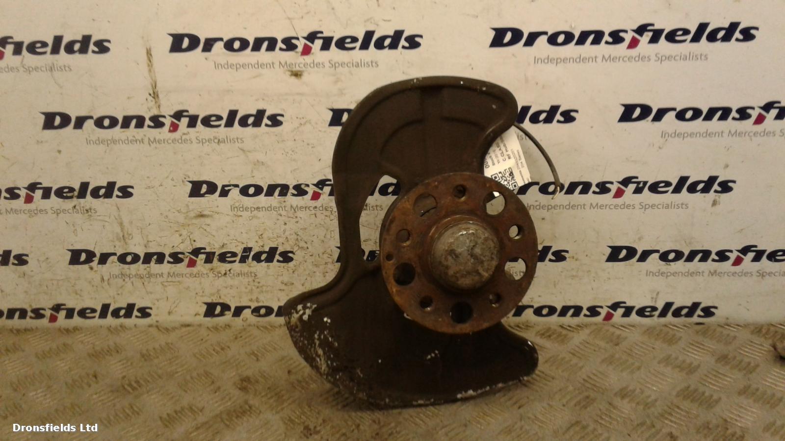 View Auto part RF Hub/Stub Axle Assembly Mercedes C Class 2010