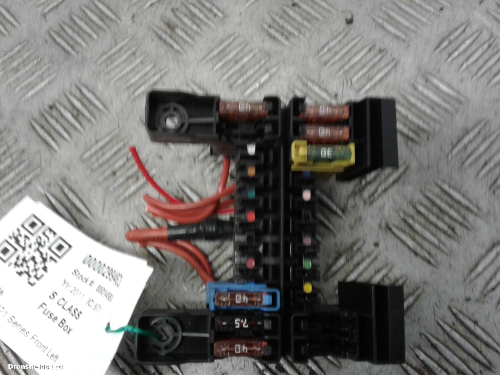 View Auto part Fuse Box Mercedes S Class 2011