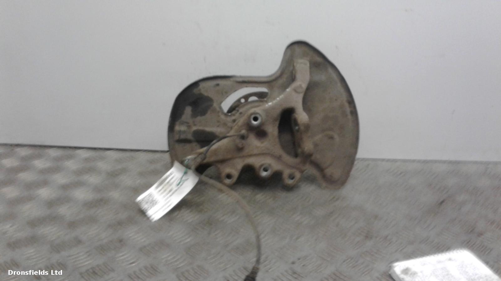 View Auto part LF Hub/Stub Axle Assembly Mercedes C Class 2010