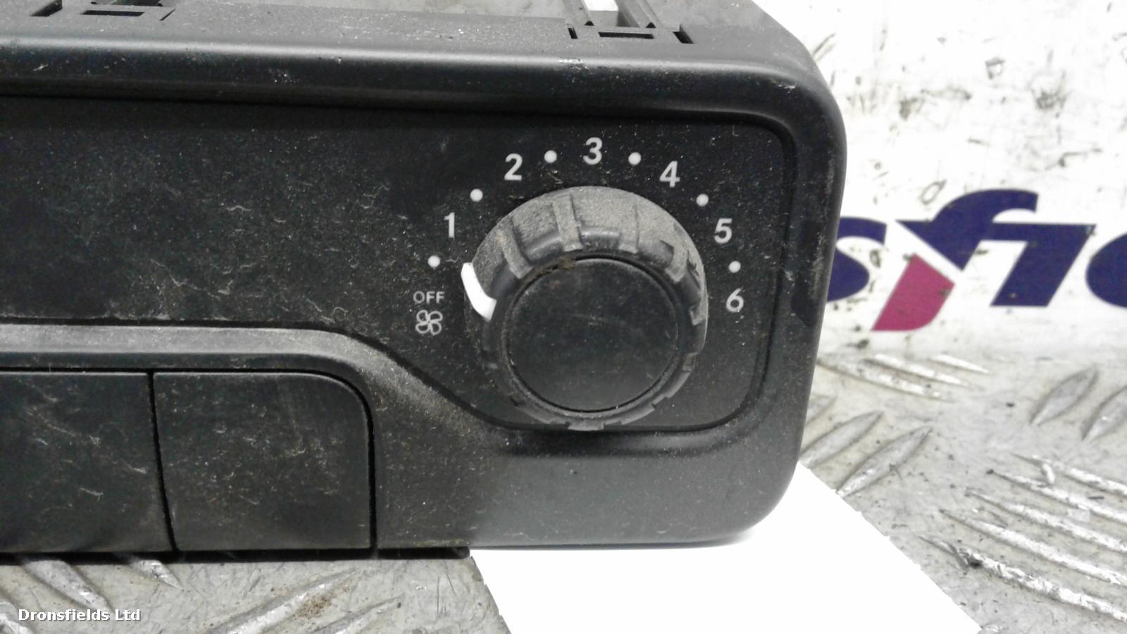 View Auto part Heater/AC Controller Mercedes Sprinter 2019
