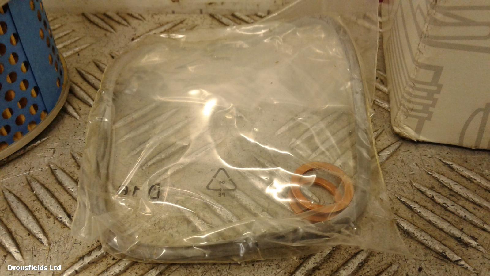 View Auto part Oil Filter Mercedes 190 (201 Series) 1989