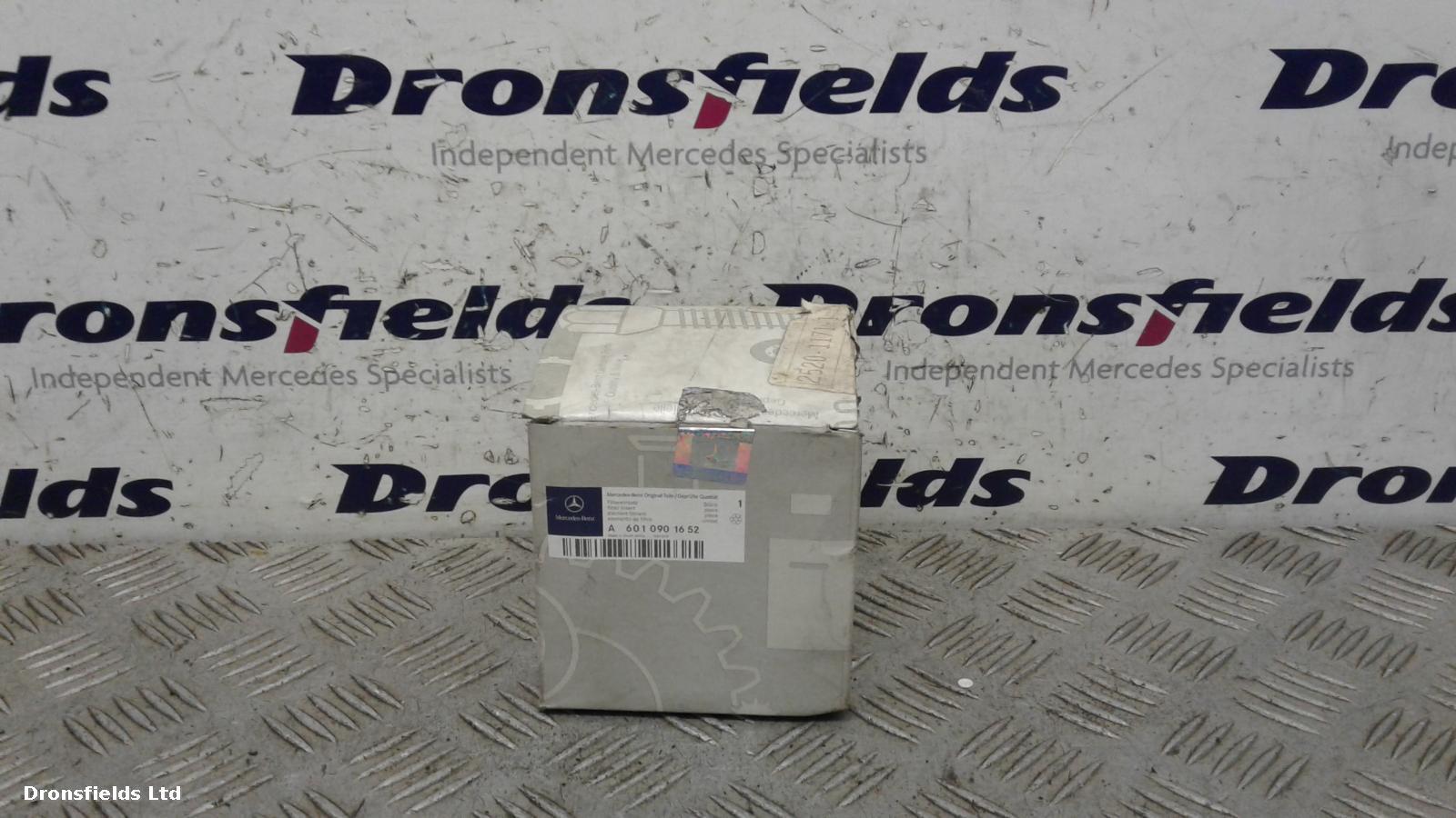 View Auto part Fuel Filter Mercedes 190 (201 Series) 1991