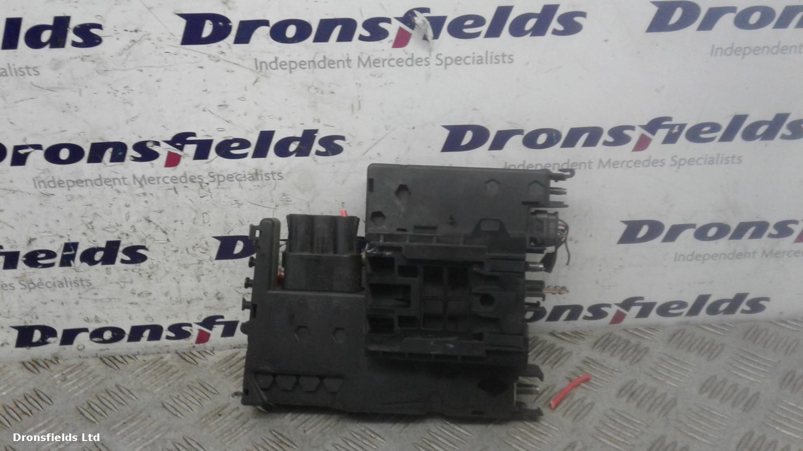 2011 Mercedes C Class Fuse Box View Auto part Fuse Box Mercedes C Class 2011