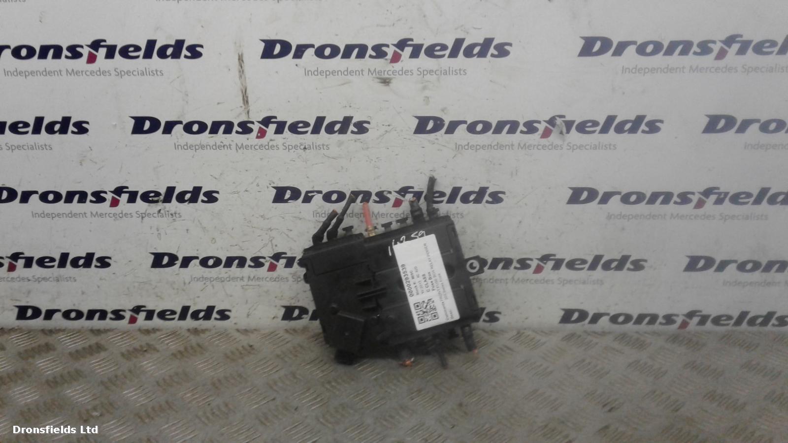 View Auto part Fuse Box Mercedes C Class 2015