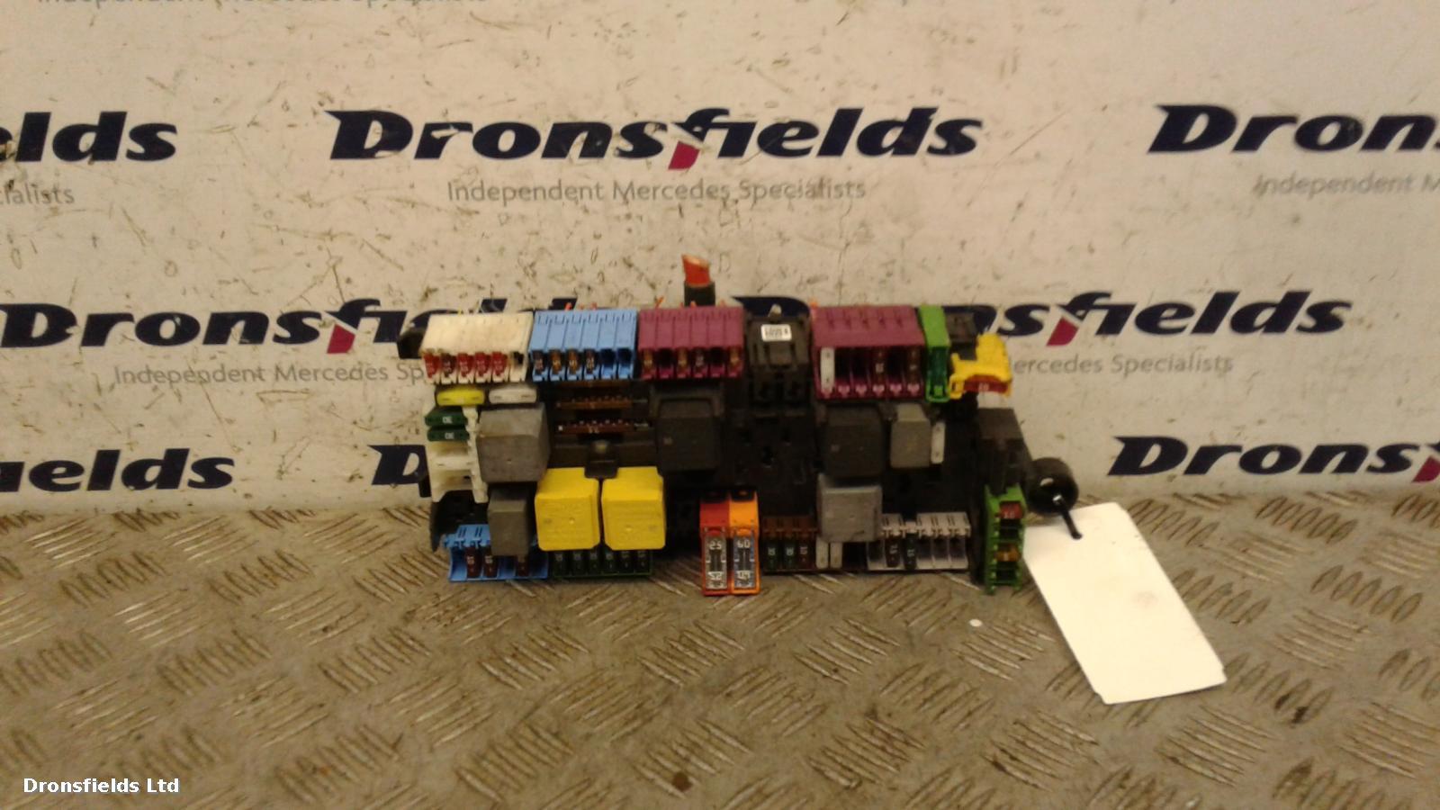 View Auto part Fuse Box Mercedes Sprinter 2019