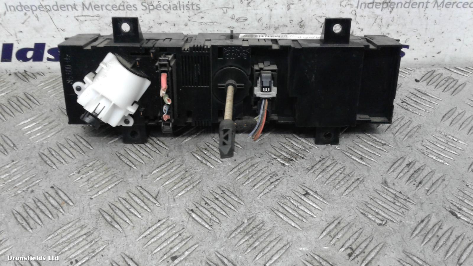 View Auto part Heater/AC Controller Mercedes Sprinter 2010