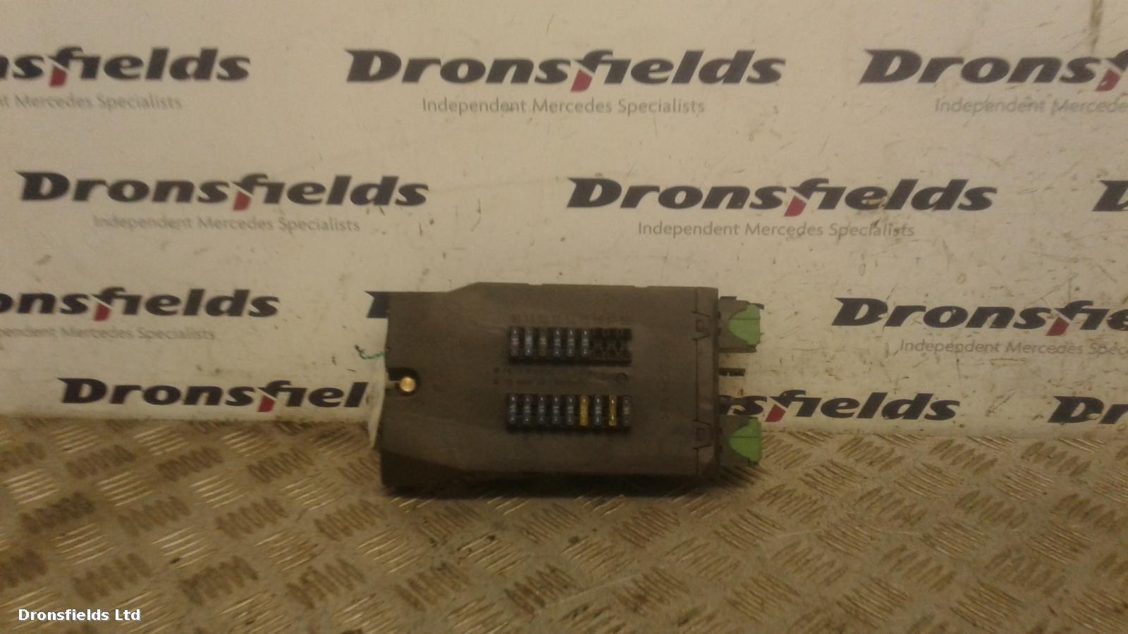View Auto part Fuse Box Mercedes Vito 2002