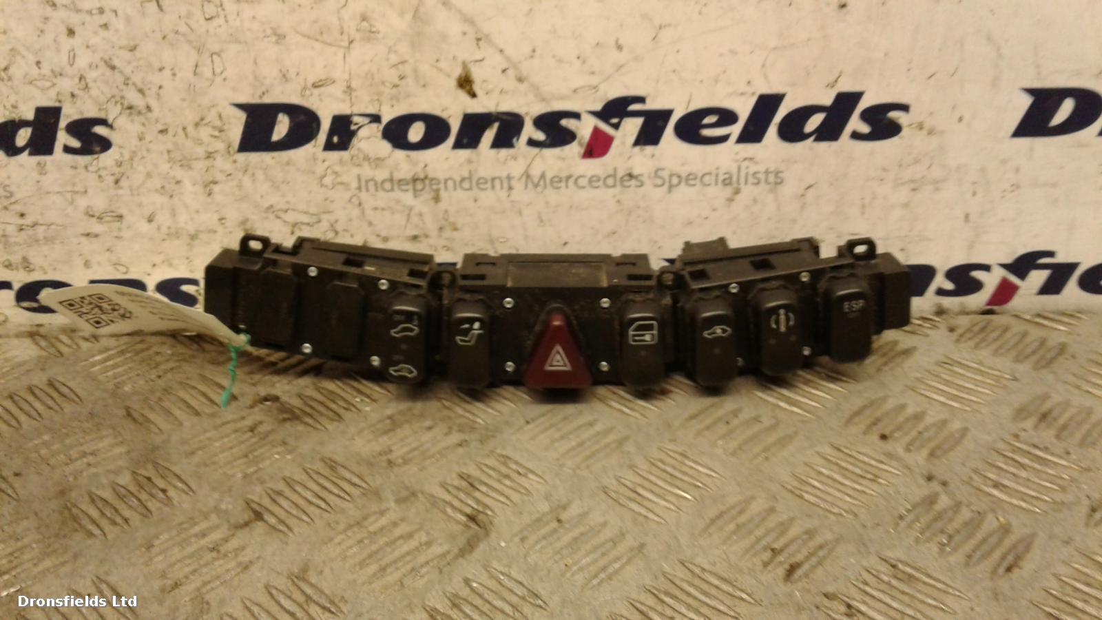 View Auto part Flasher/Hazard Relay Mercedes S Class 2000