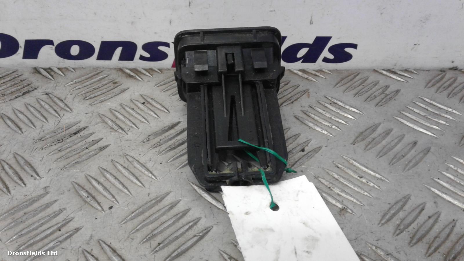 View Auto part Misc Mercedes Vito 2015