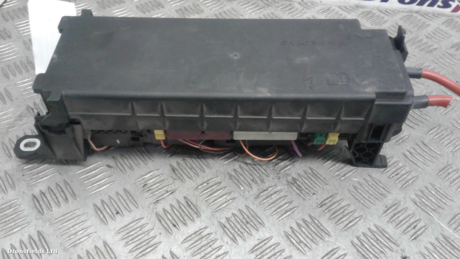 View Auto part Fuse Box Mercedes Vito 2015