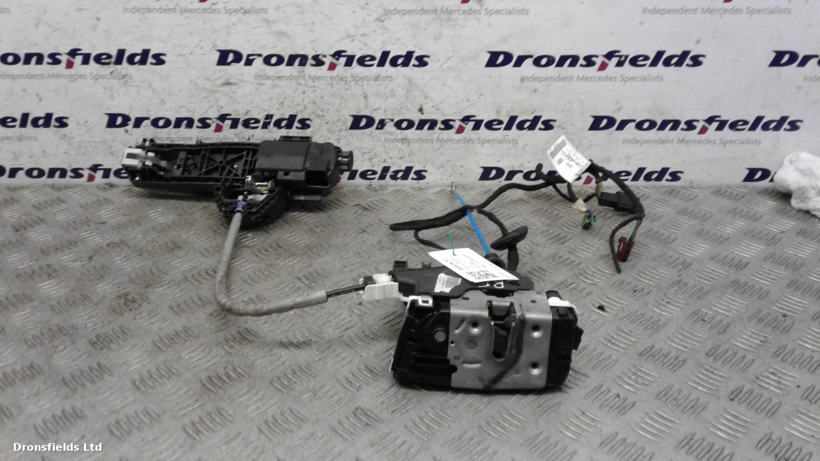 View Auto part Door Lock Assembly Mercedes A Class 2013