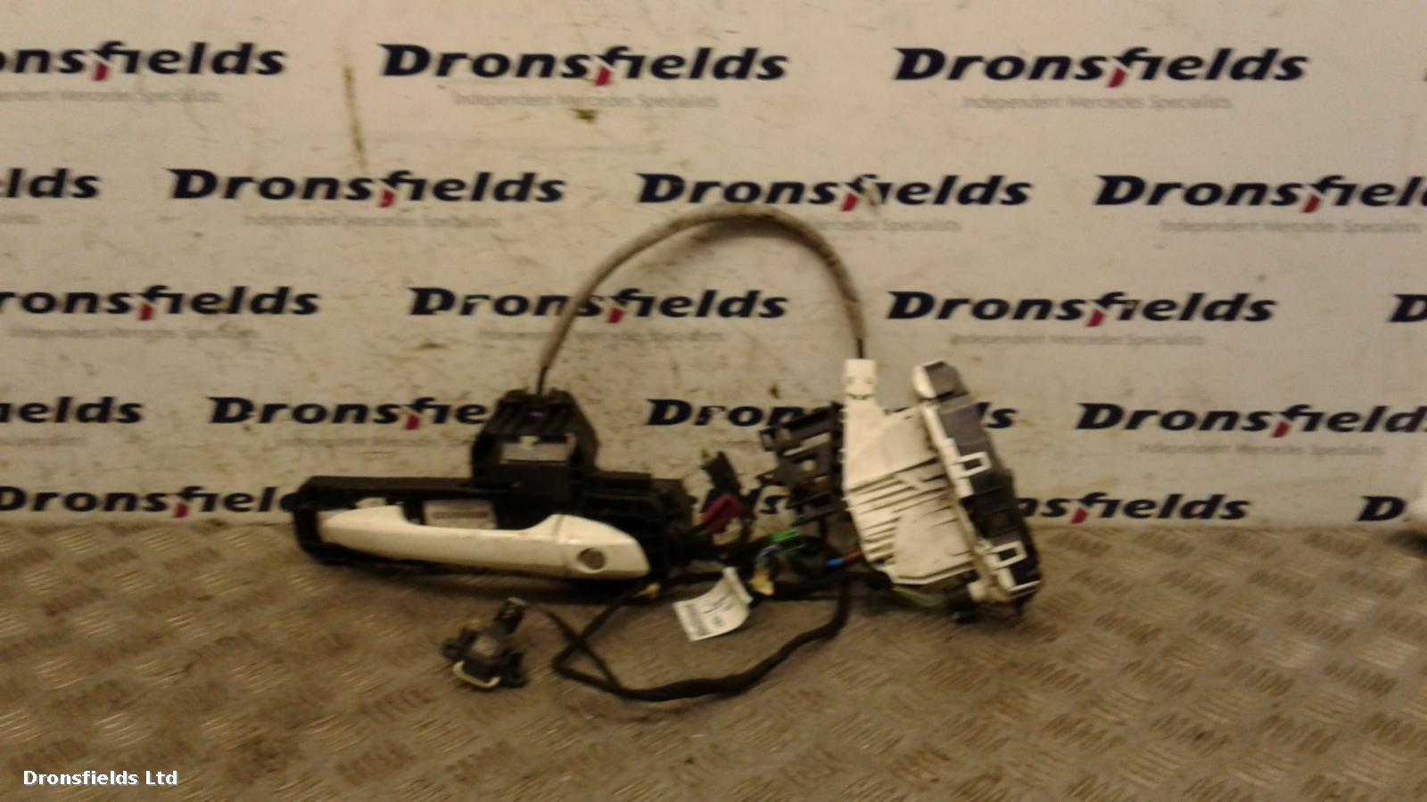 View Auto part Door Lock Assembly Mercedes A Class 2013
