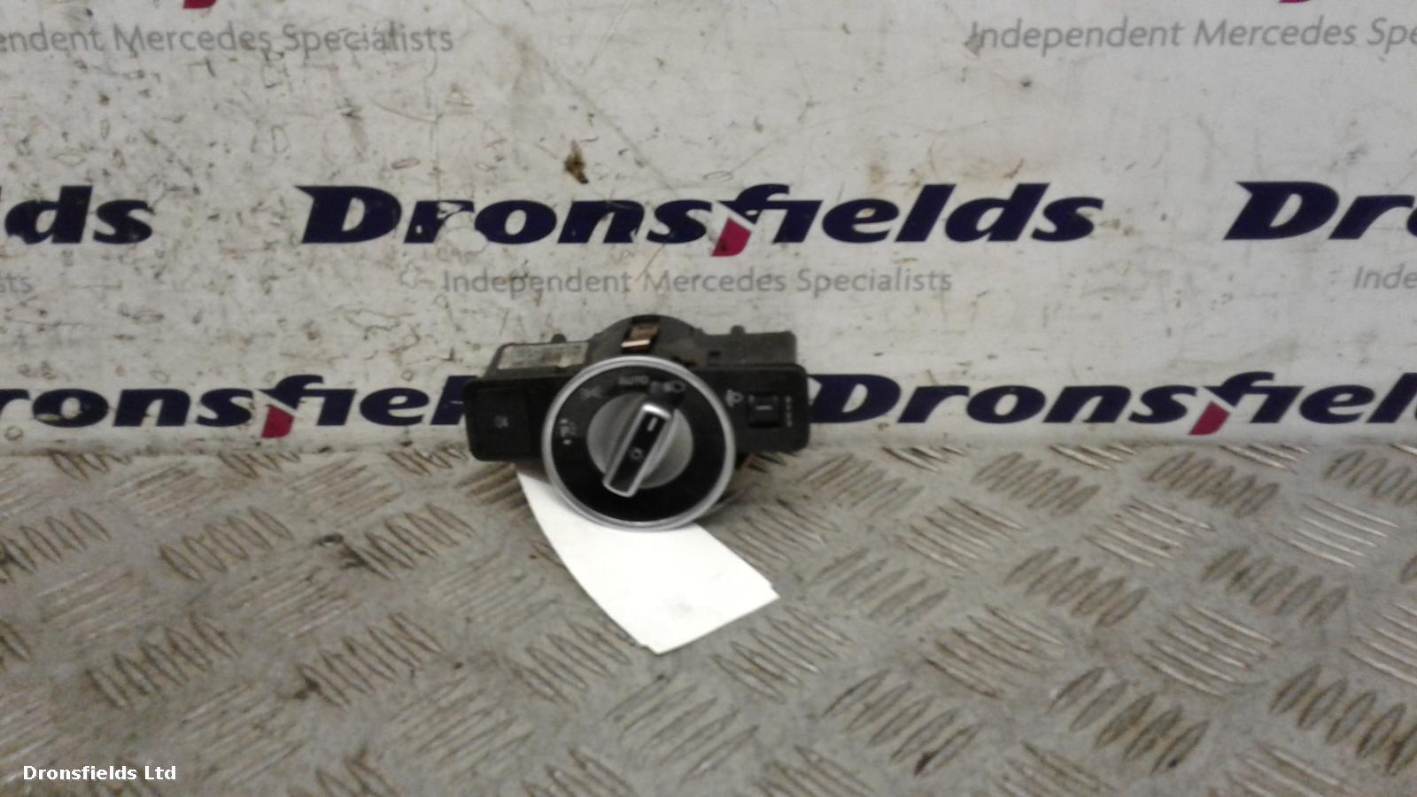 View Auto part Headlight Switch Mercedes A Class 2013