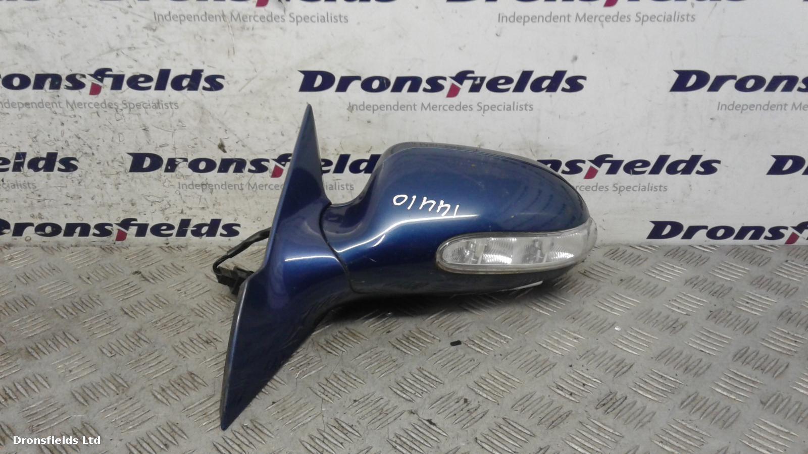 View Auto part L Door Mirror Mercedes Clk 2002