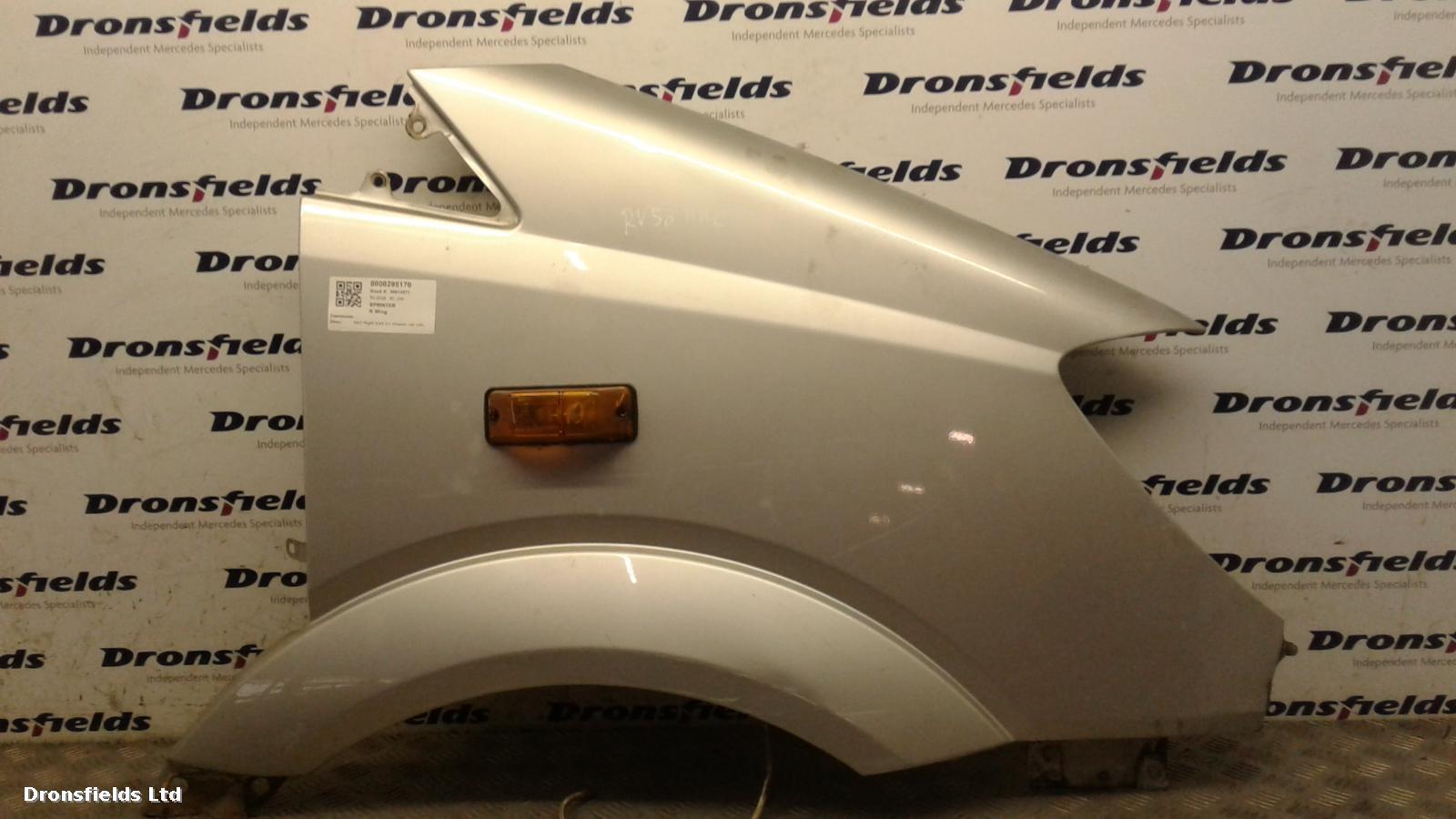 View Auto part R Wing Mercedes Sprinter 2008