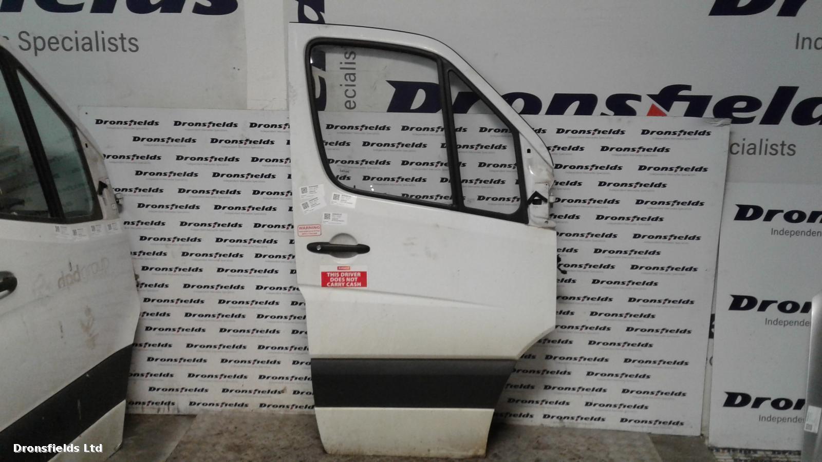 View Auto part Door Lock Assembly Mercedes Sprinter 2014