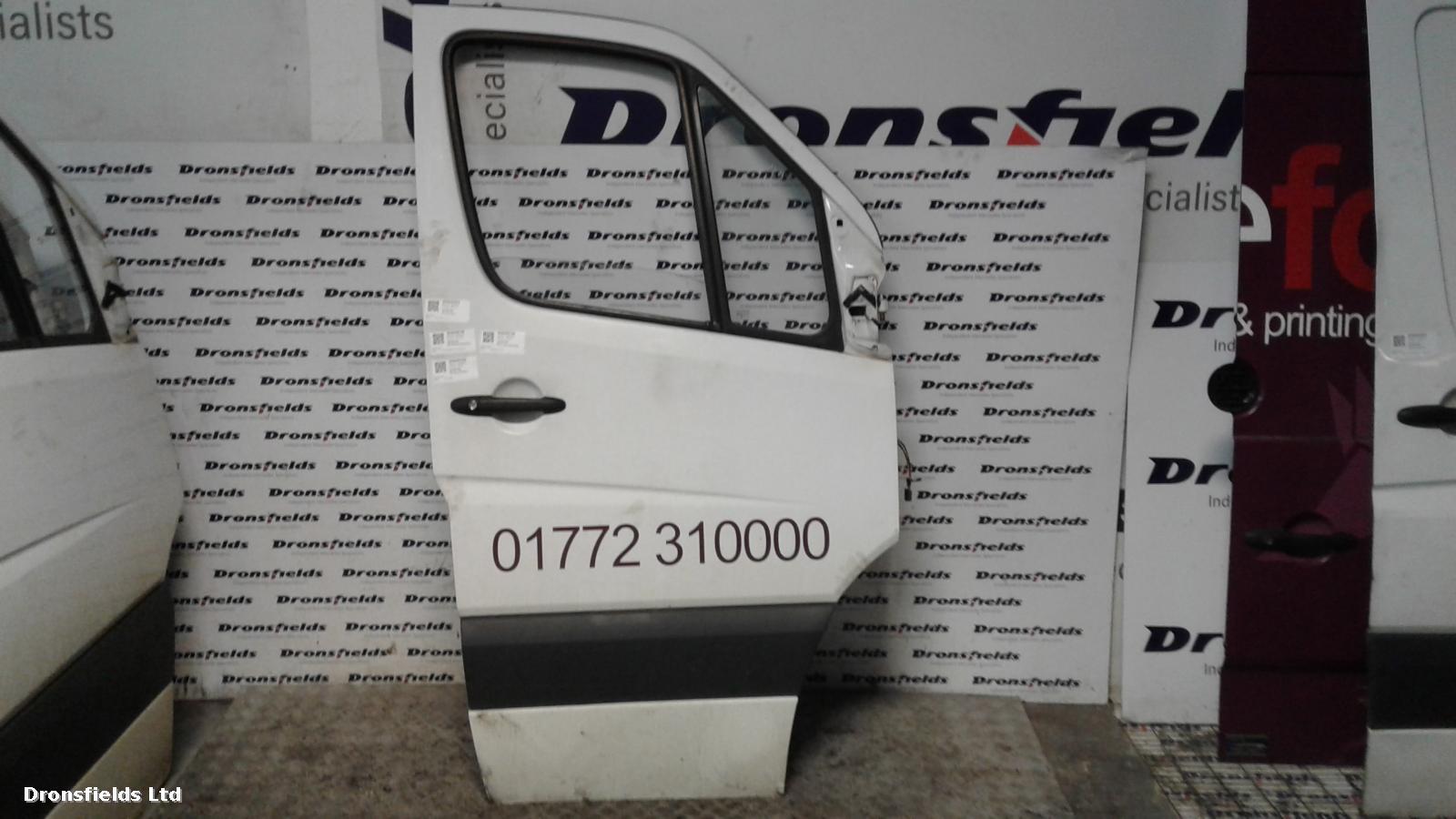 View Auto part Door Lock Assembly Mercedes Sprinter 2013