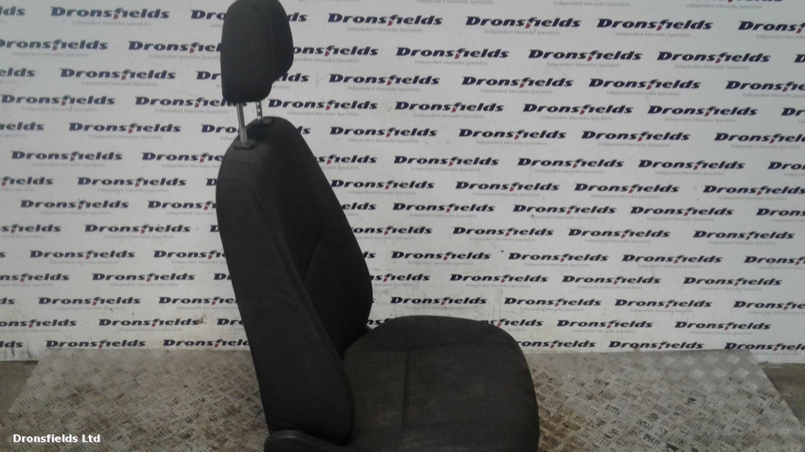 View Auto part Front Seat Mercedes Sprinter 2016