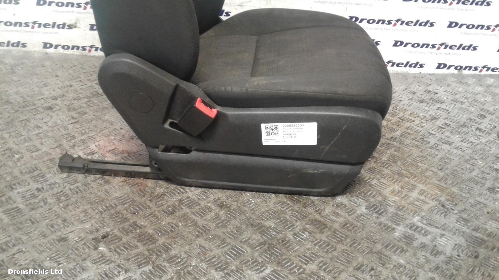 View Auto part Front Seat Mercedes Sprinter 2016