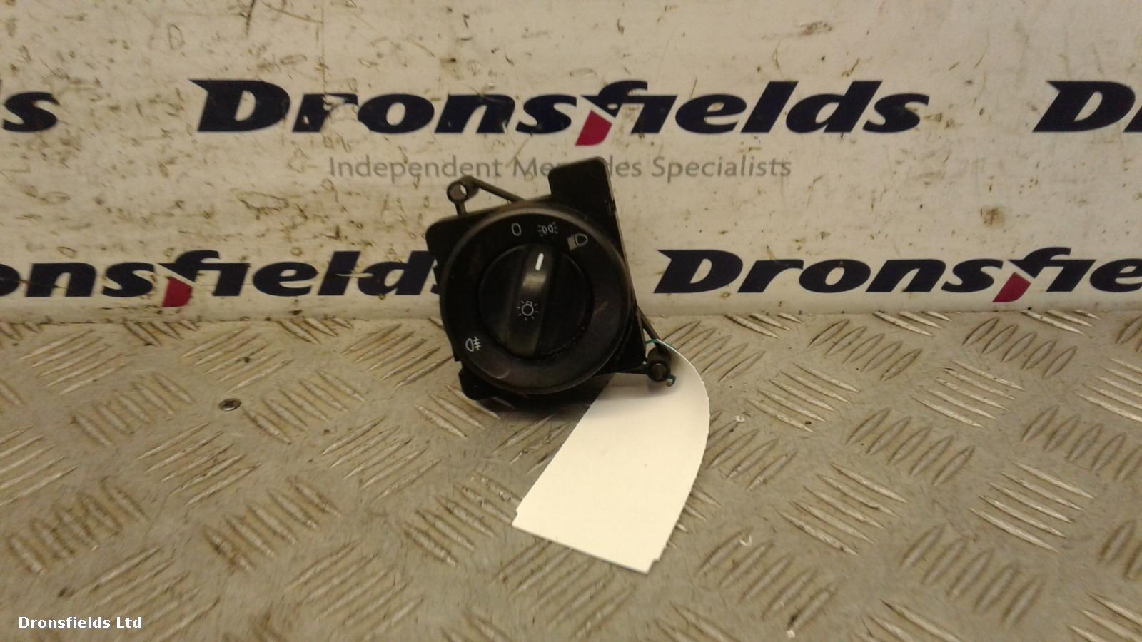 View Auto part Headlight Switch Mercedes Sprinter 2014