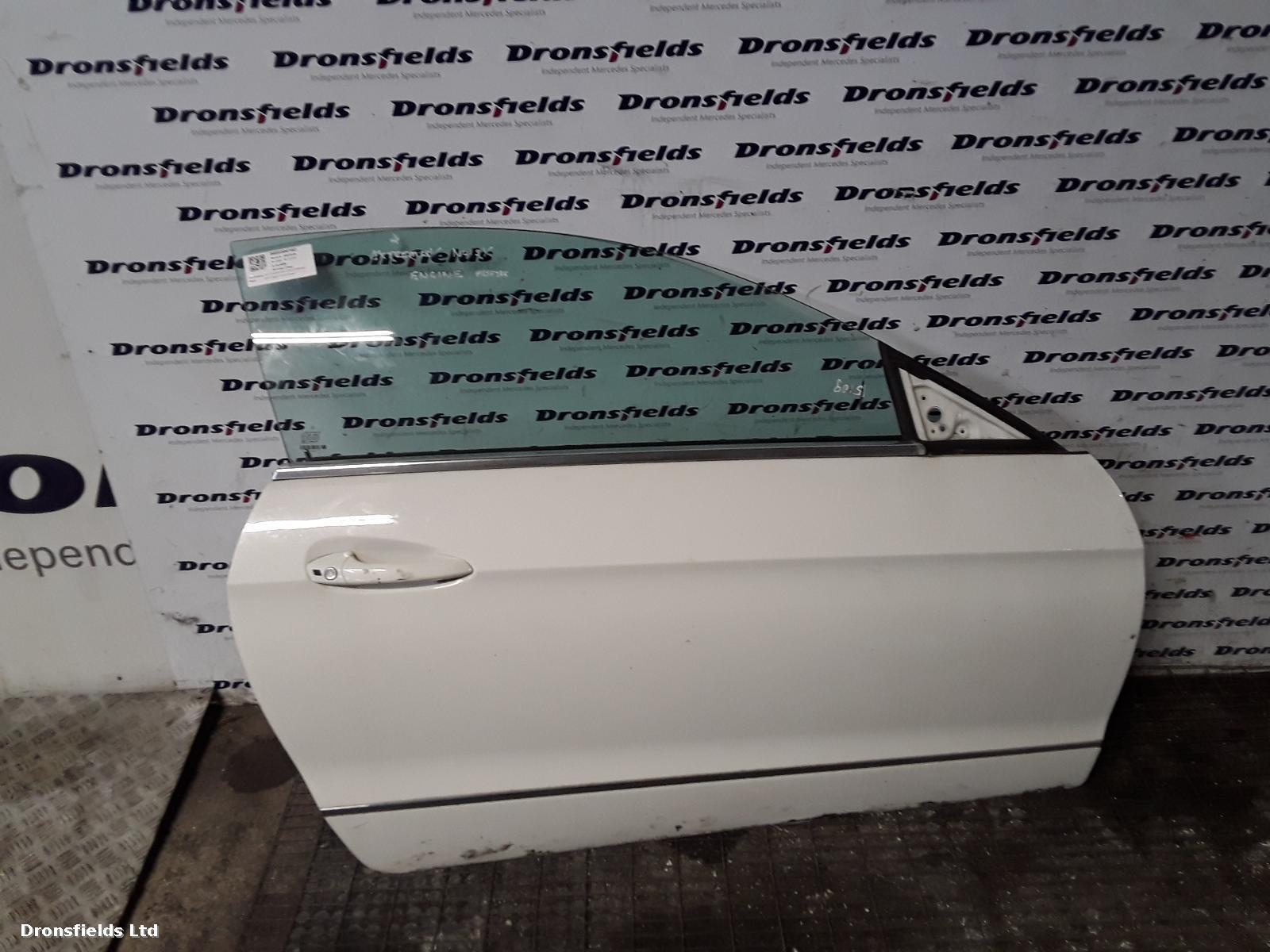 View Auto part R Front Door Mercedes E Class 2009