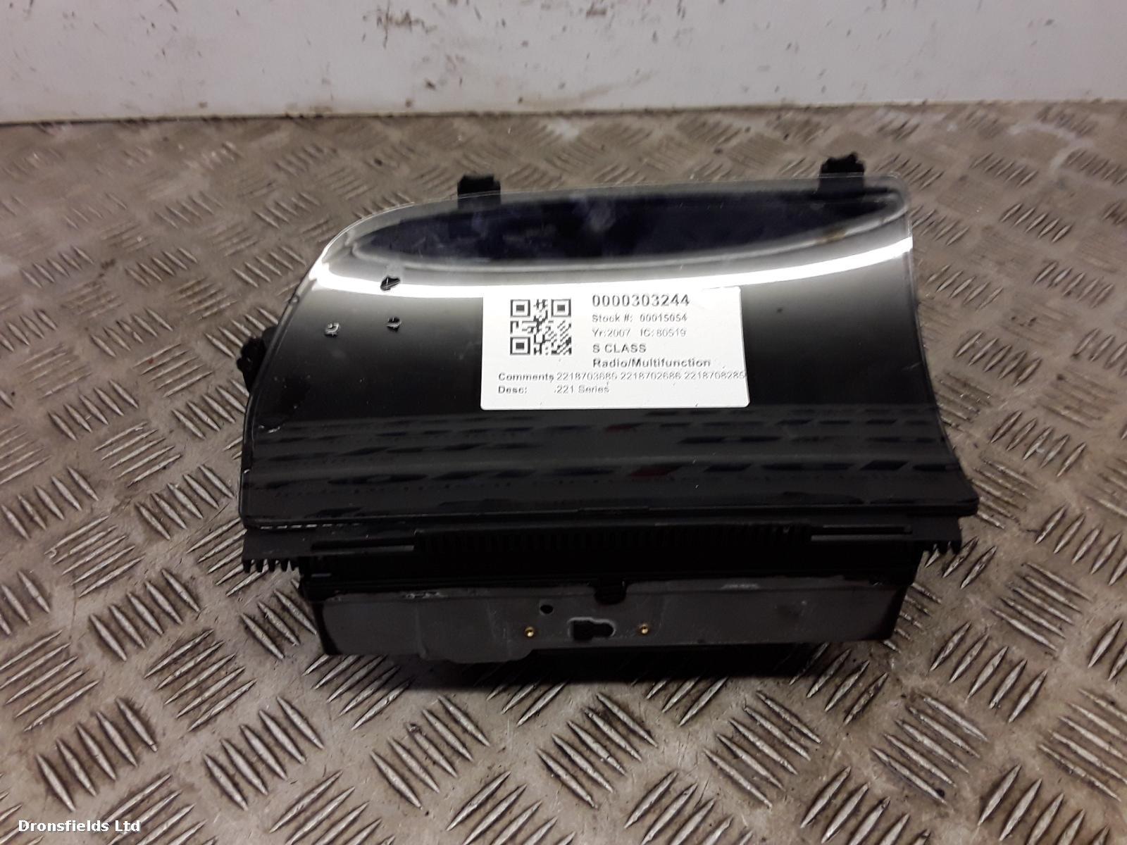 View Auto part Radio Display Mercedes S Class 2007