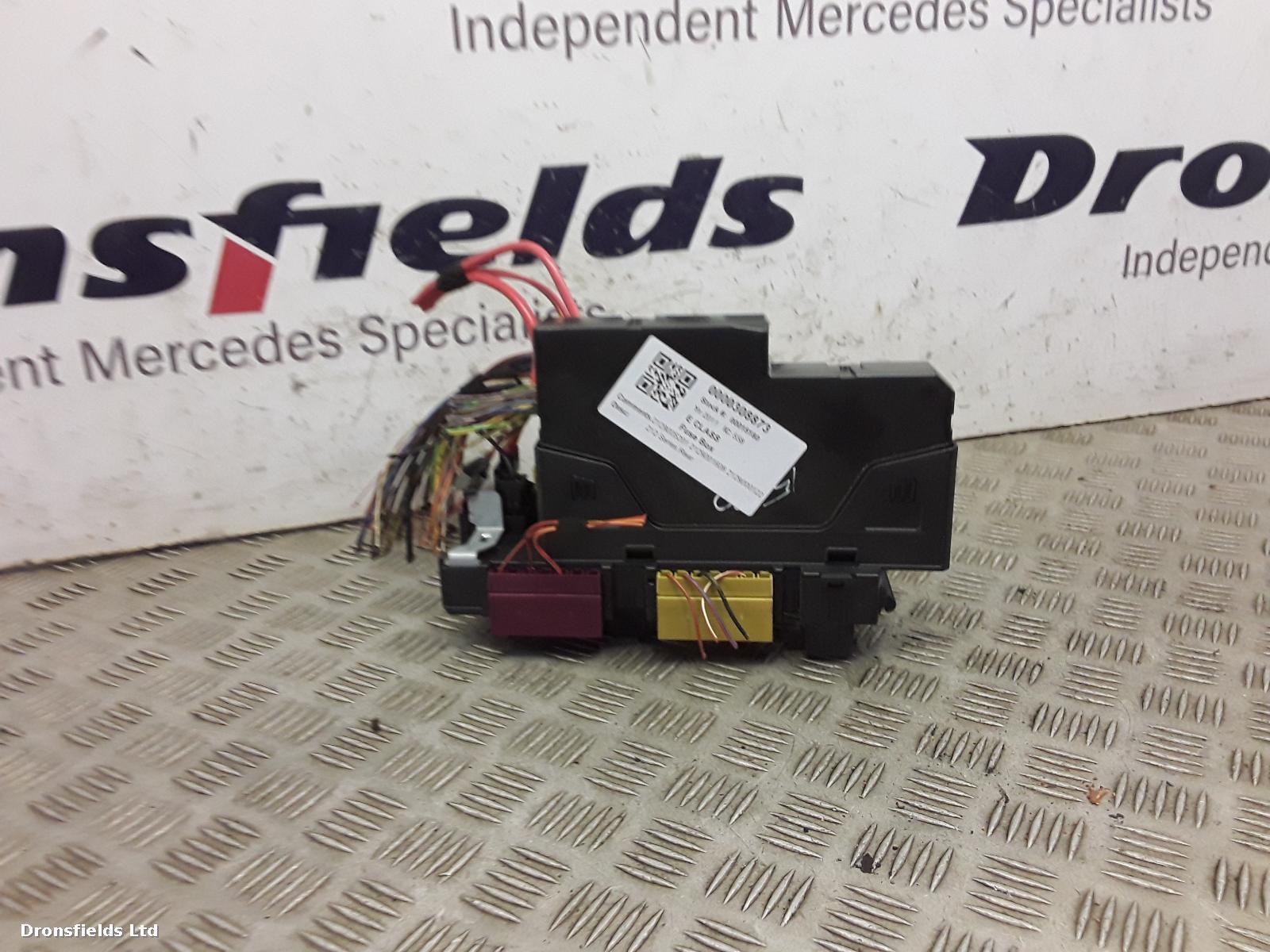 View Auto part Fuse Box Mercedes E Class 2011