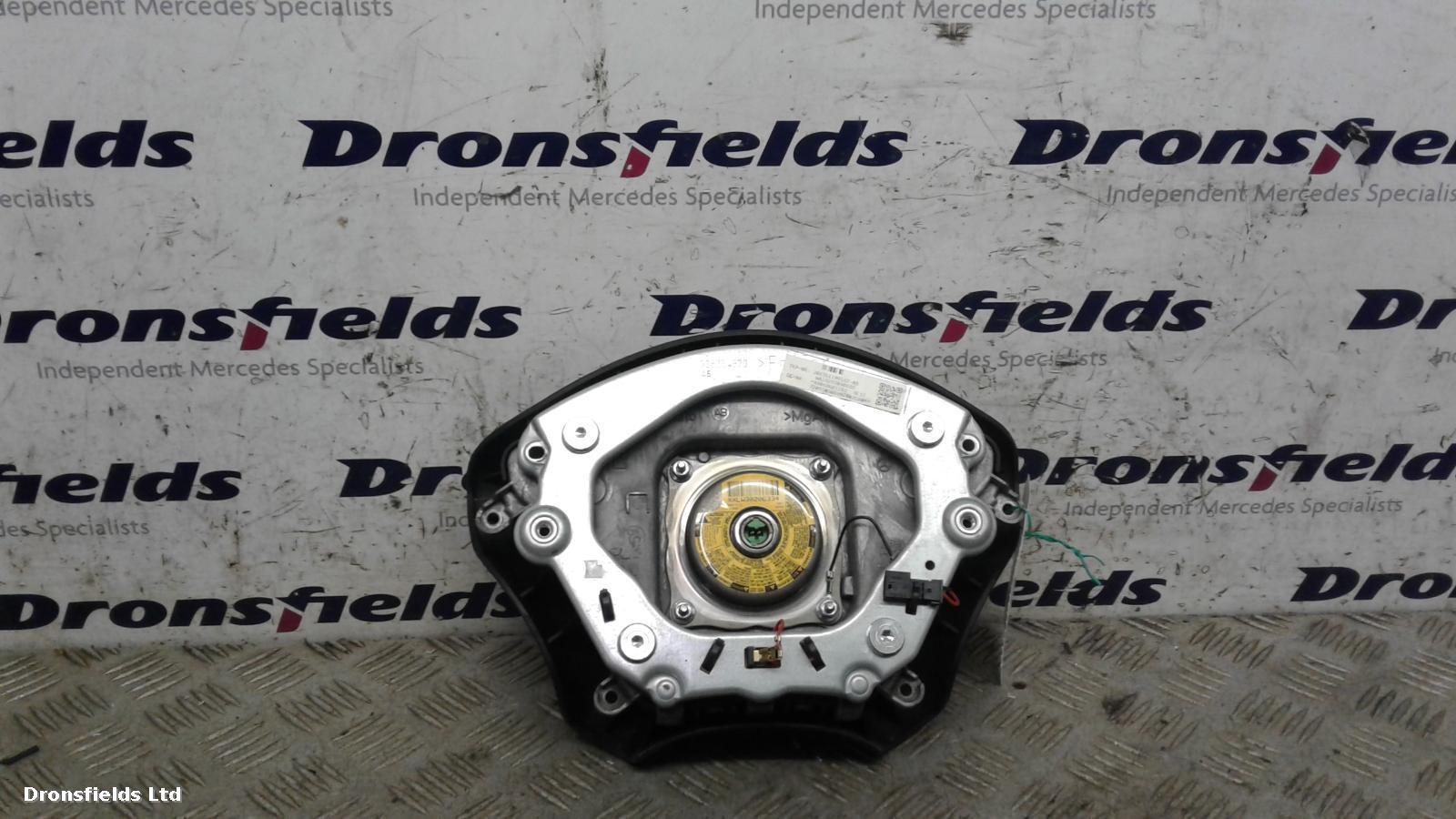 View Auto part R Air Bag Mercedes Sprinter 2009