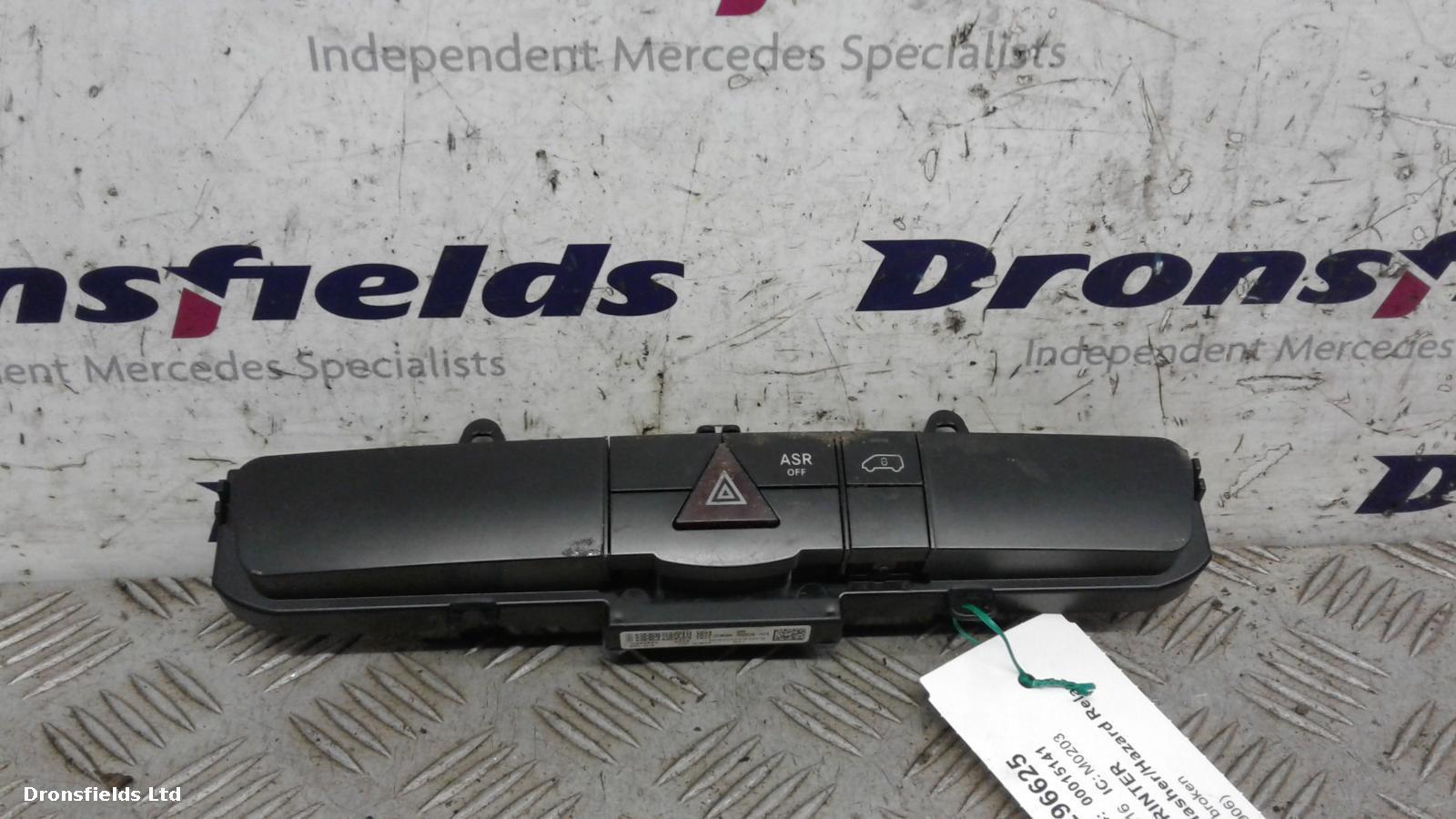 View Auto part Flasher/Hazard Relay Mercedes Sprinter 2016