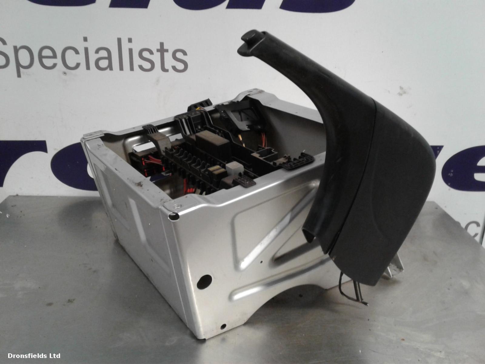 View Auto part Front Seat Mercedes Sprinter 2012