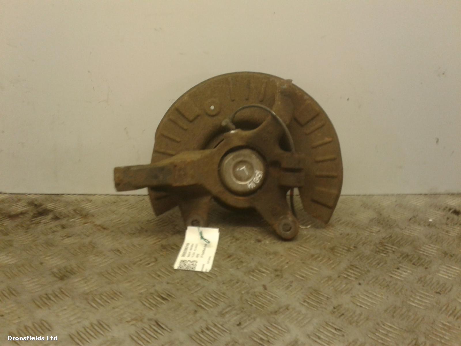 View Auto part LF Hub/Stub Axle Assembly Mercedes Vito 2004