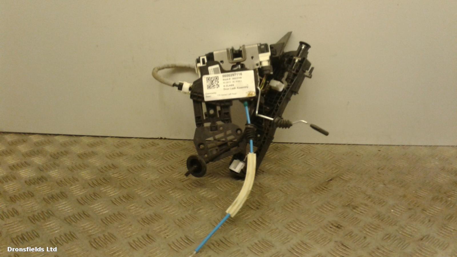 View Auto part Door Lock Assembly Mercedes A Class 2013