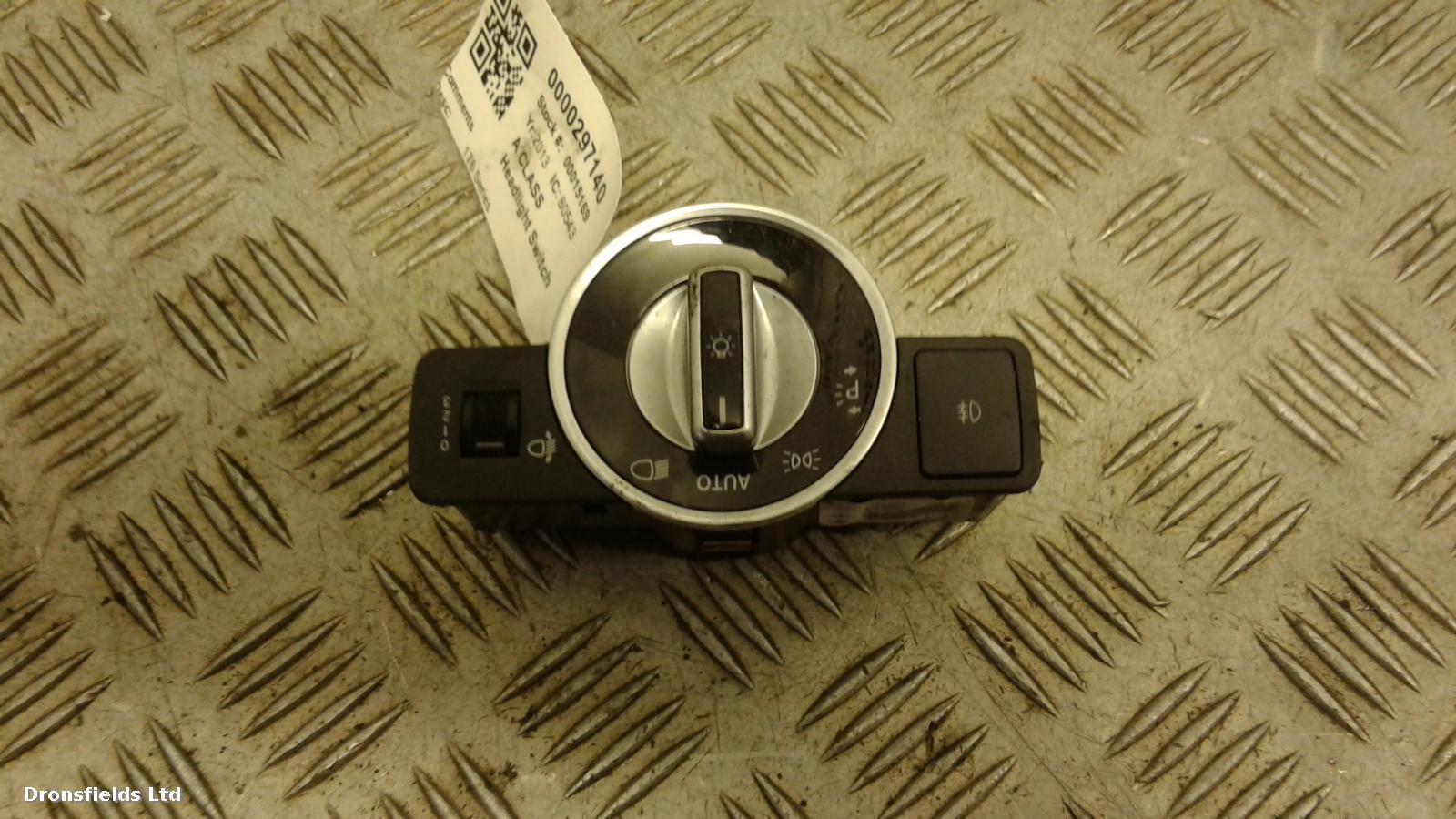 View Auto part Headlight Switch Mercedes A Class 2013