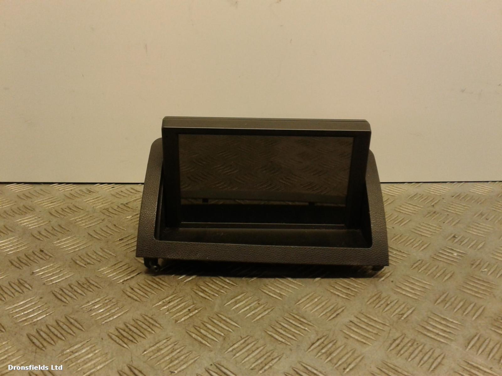 View Auto part Radio Display Mercedes C Class 2010