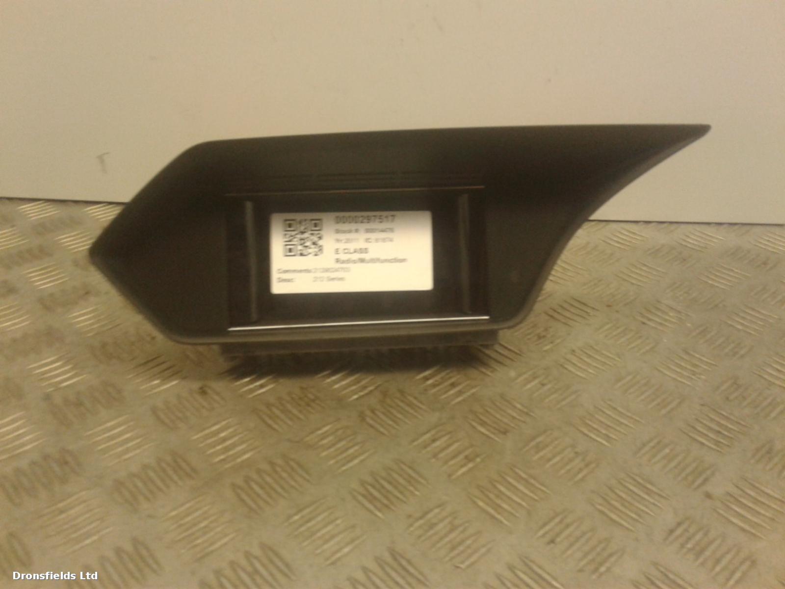 View Auto part Radio Display Mercedes E Class 2011