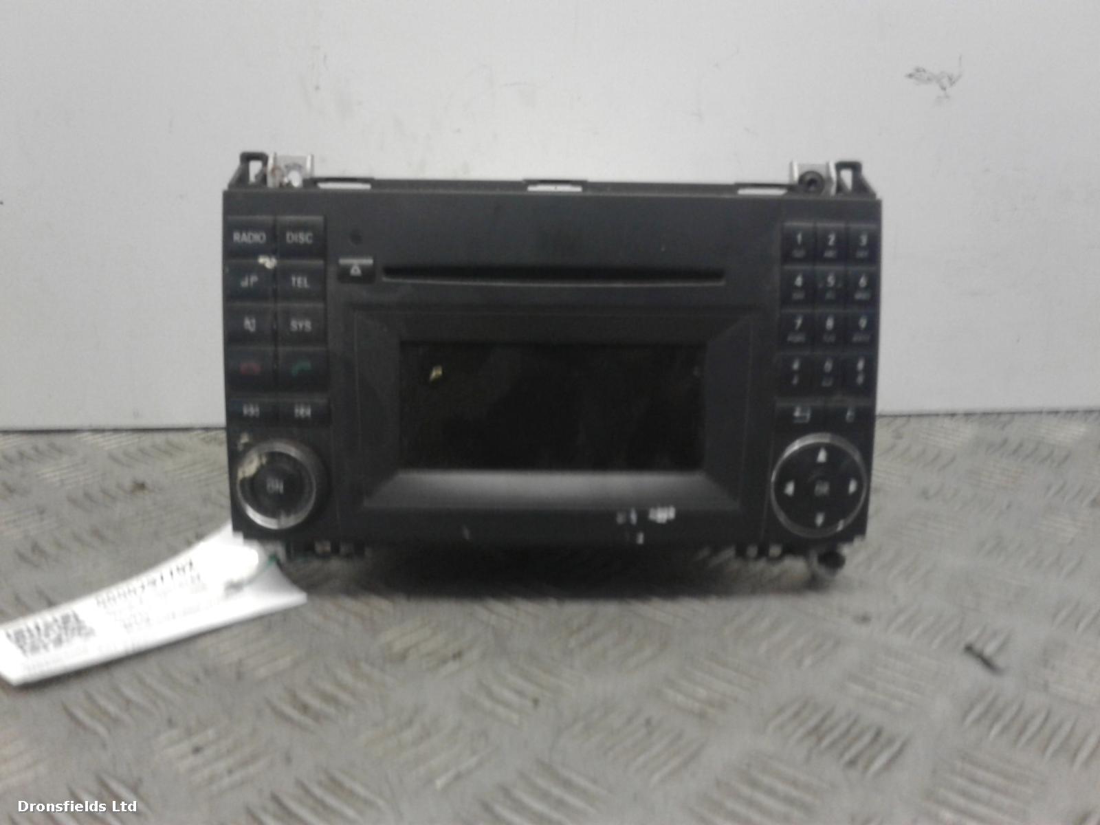 View Auto part Radio Display Mercedes Vito 2014