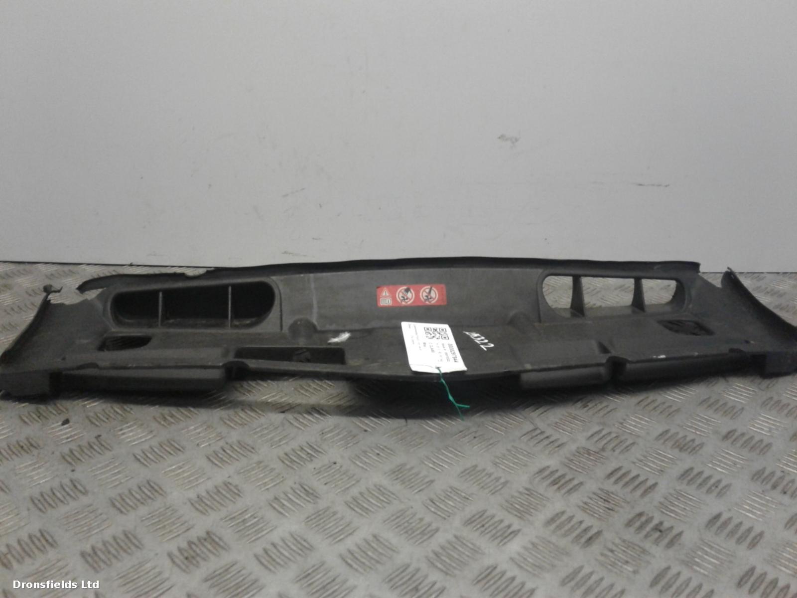View Auto part Misc Mercedes C Class 2013