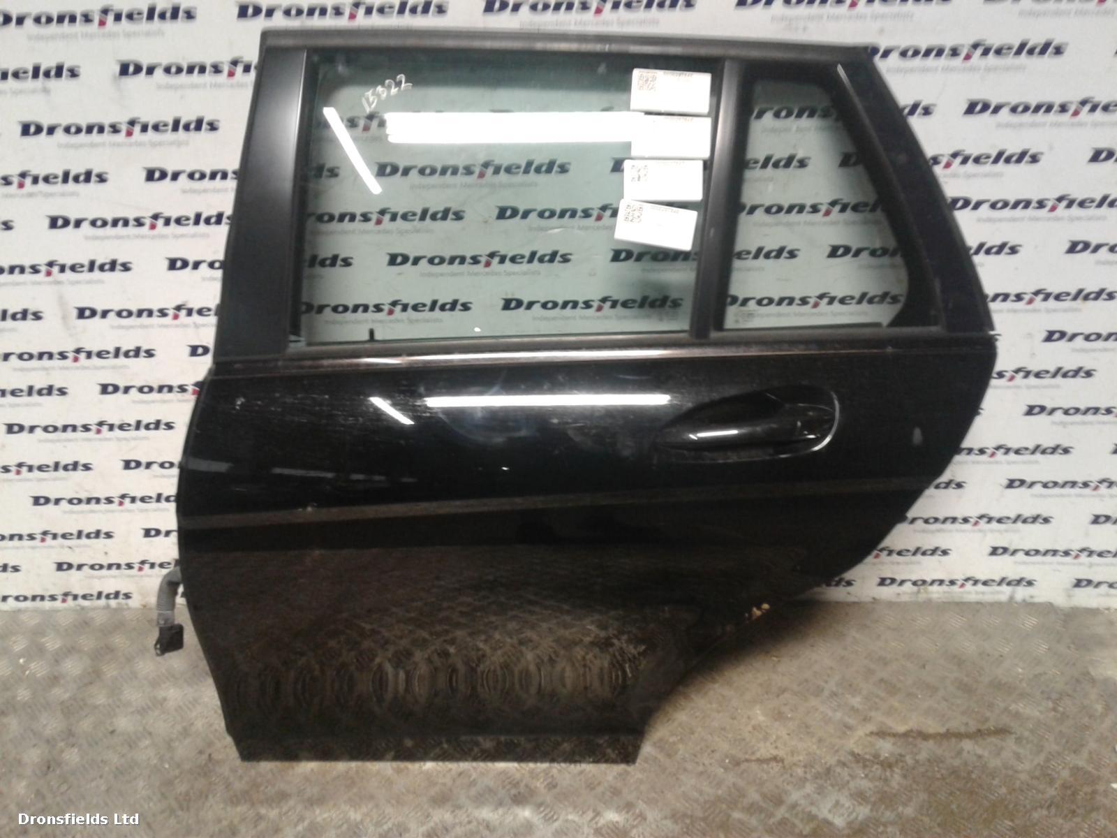 View Auto part L Rear Door Mercedes C Class 2013