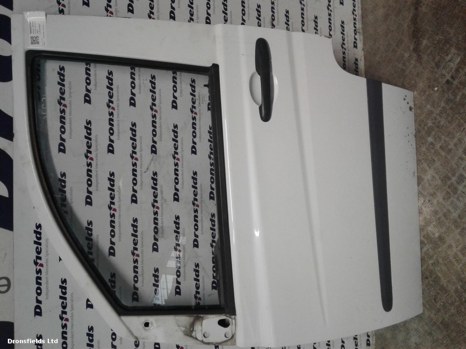 View Auto part L Front Door Mercedes Vito 2014
