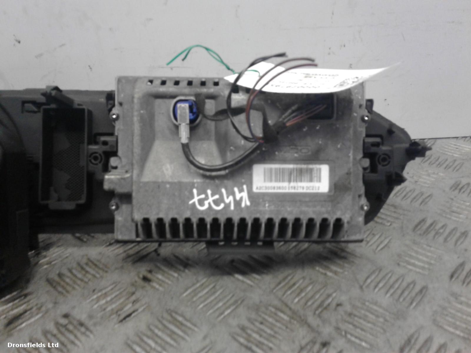 View Auto part CD Changer Mercedes C Class 2013