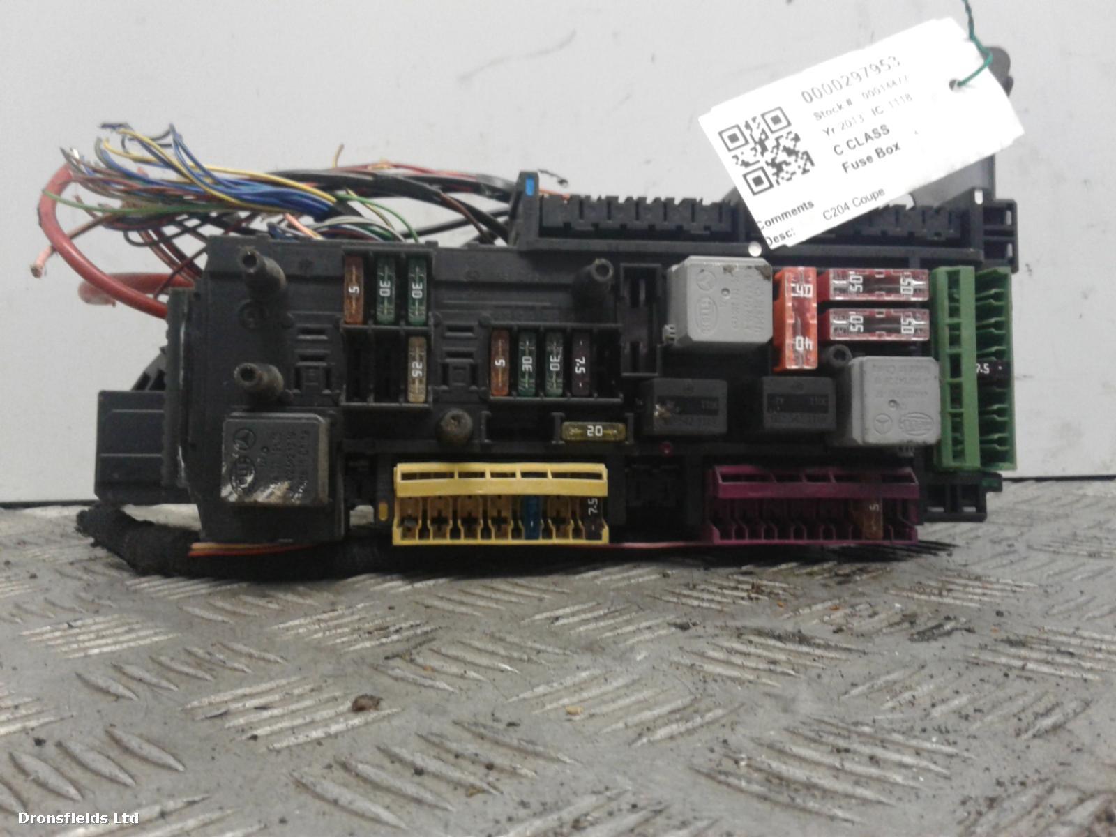 View Auto part Fuse Box Mercedes C Class 2013
