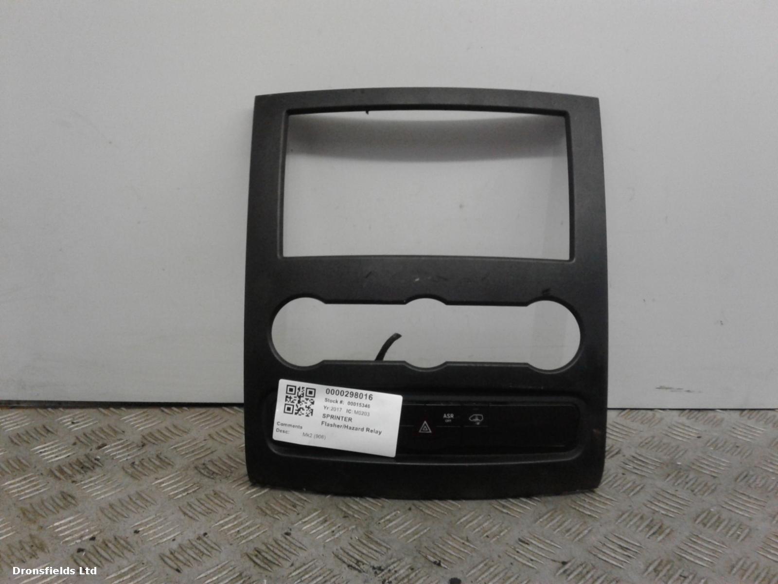 View Auto part Flasher/Hazard Relay Mercedes Sprinter 2017