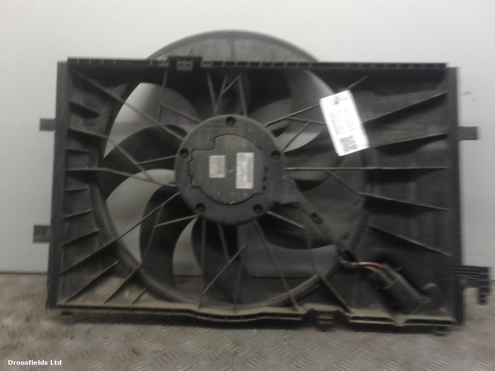View Auto part Engine Cooling Motor Mercedes C Class 2007