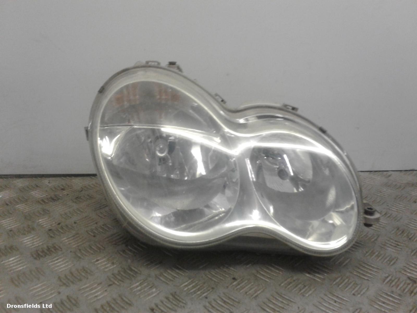 View Auto part R Headlamp Mercedes C Class 2007