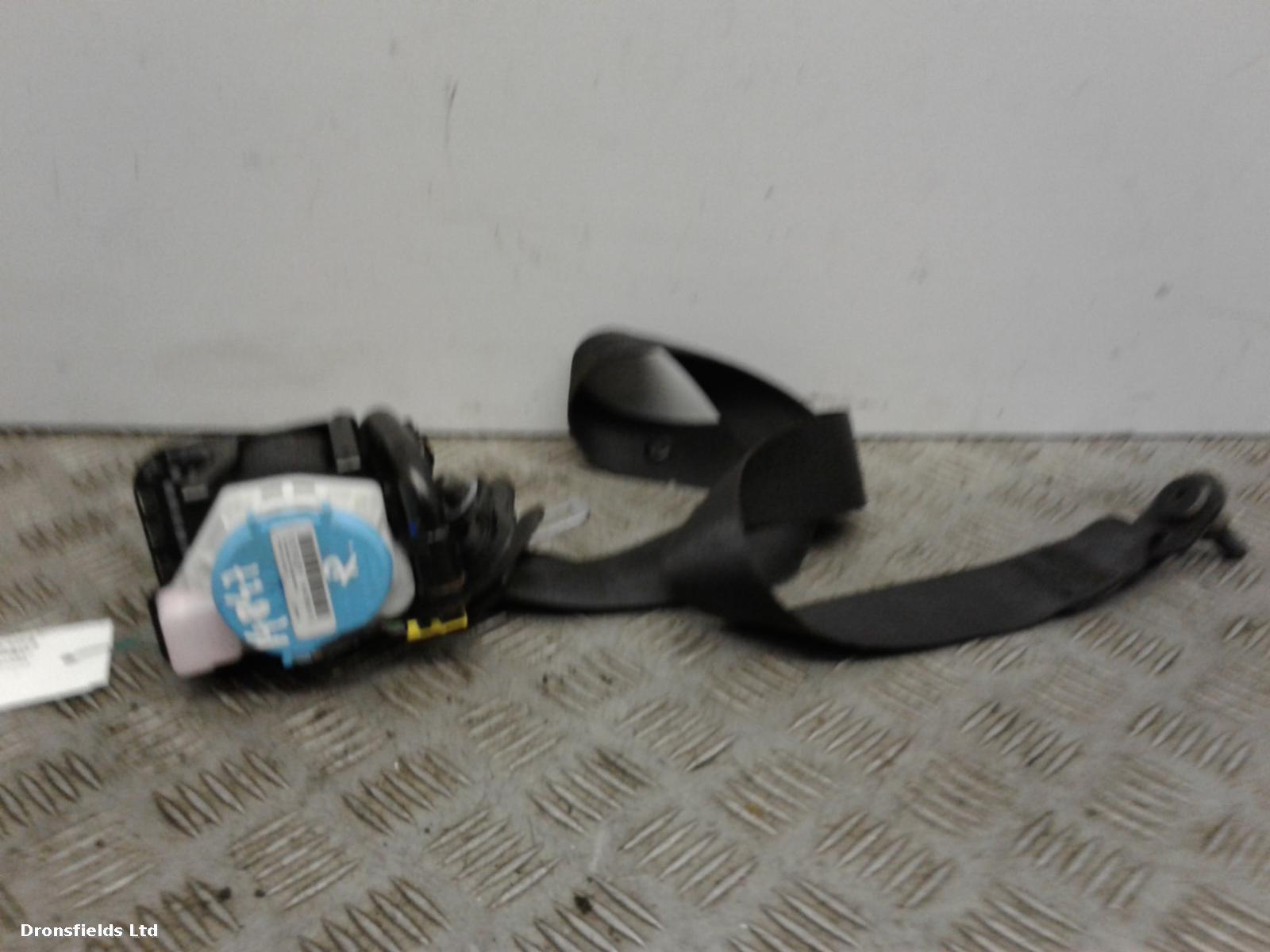 View Auto part Seat Belt Mercedes B Class 2012
