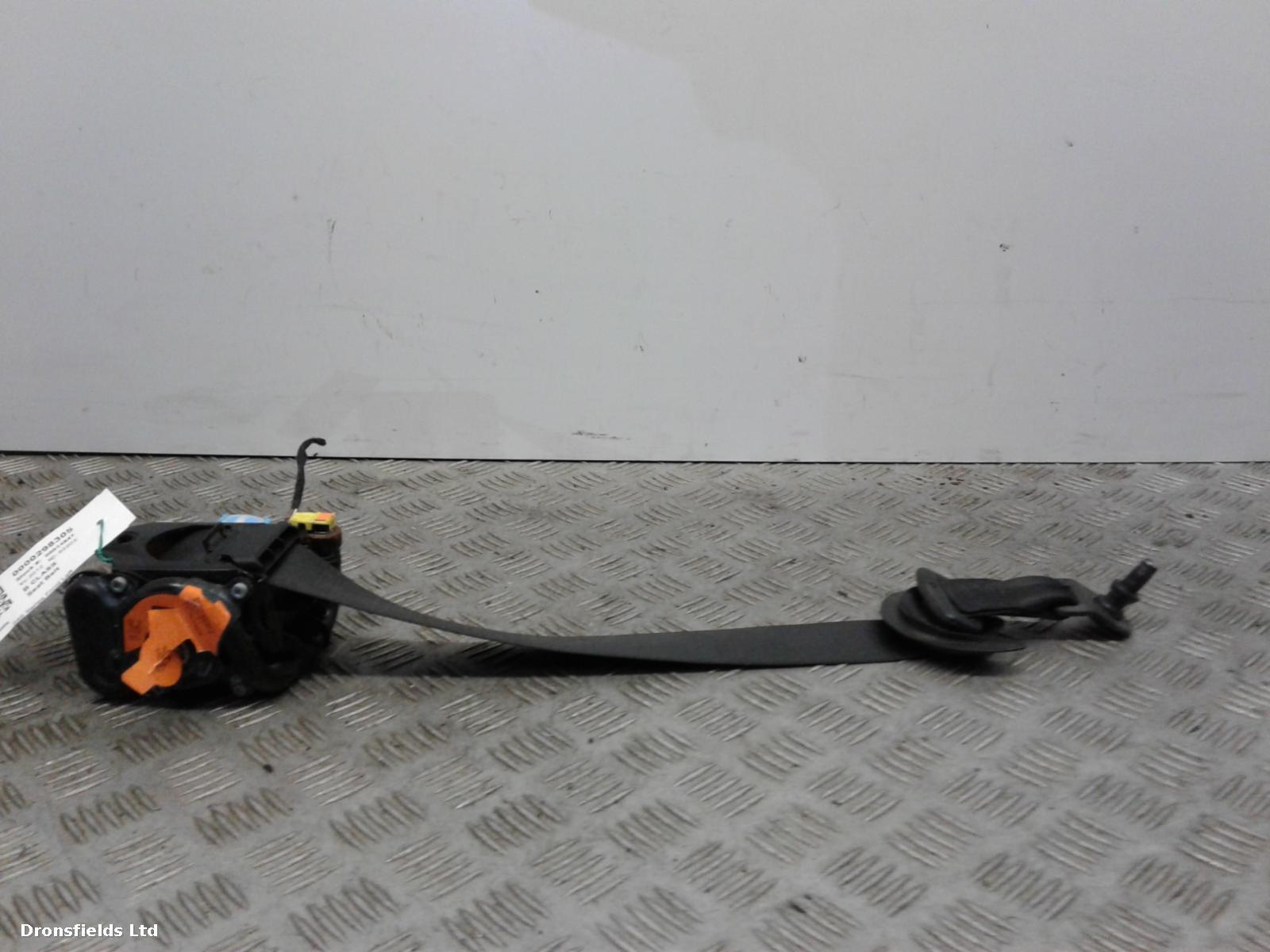 View Auto part Seat Belt Mercedes B Class 2012