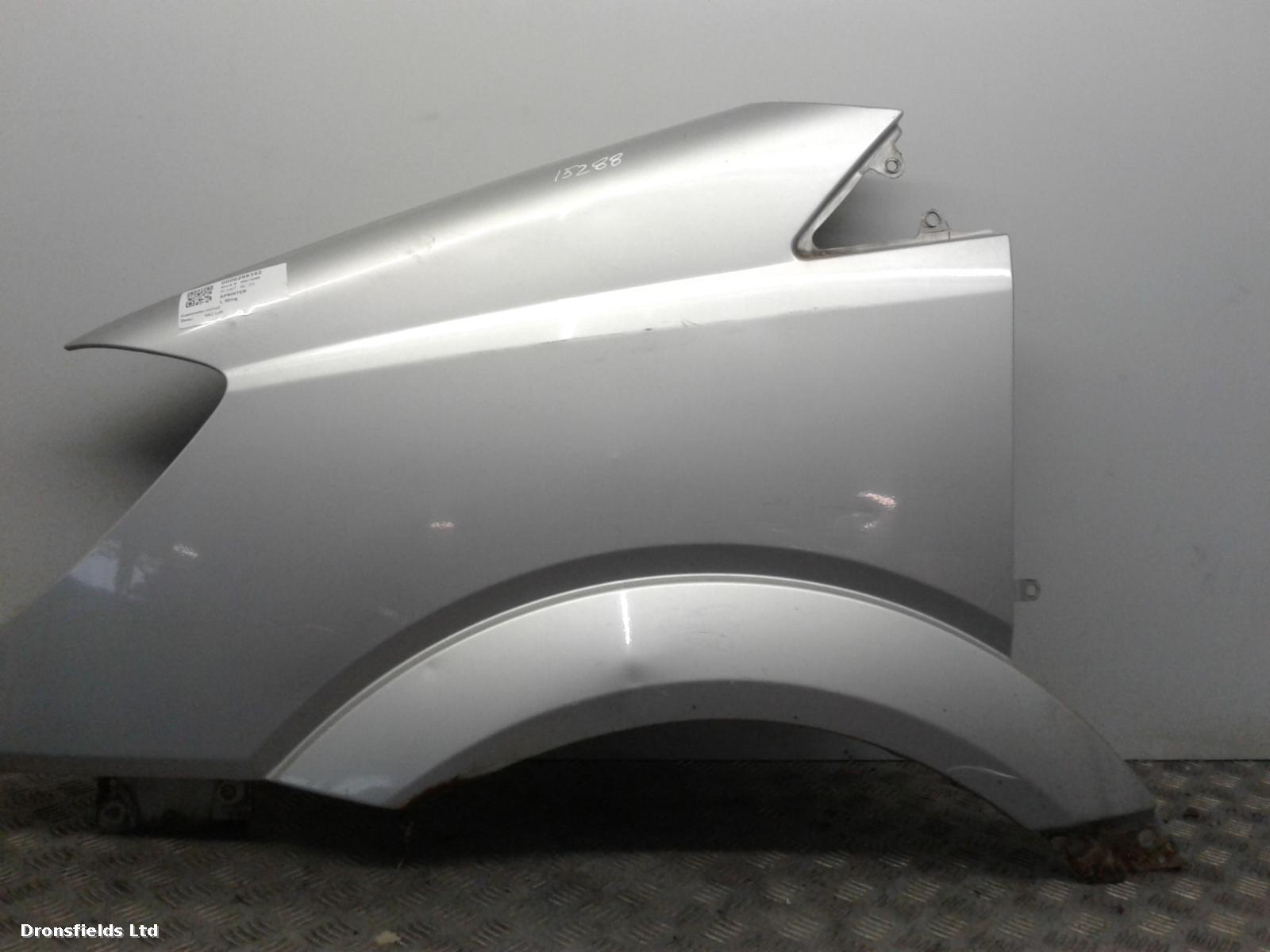 View Auto part L Wing Mercedes Sprinter 2007